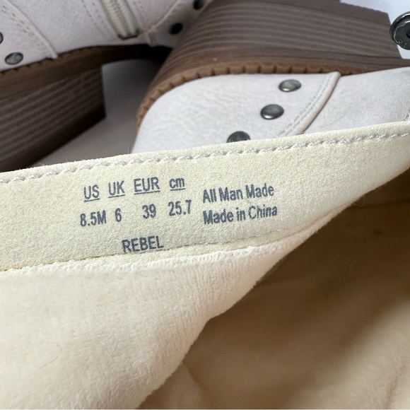 Blowfish Western Slouched Ankle Boots - Picture 10 of 10